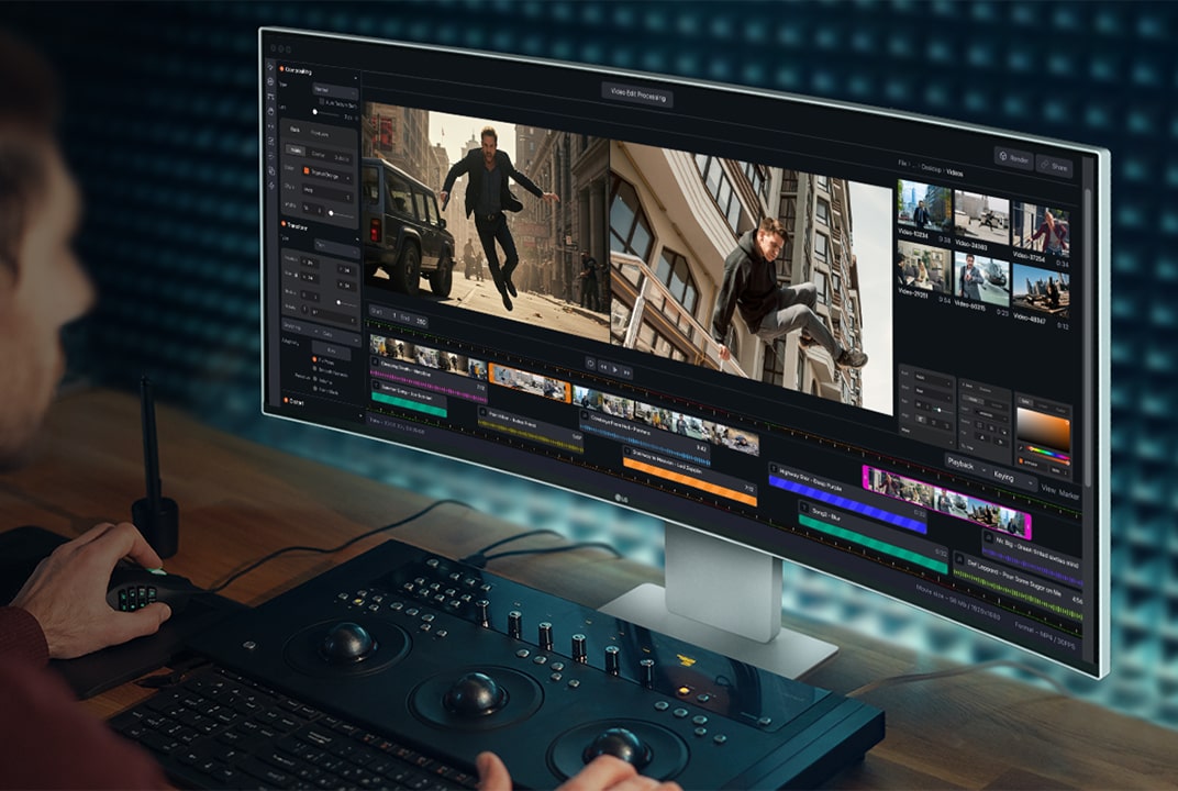 Écran LG vu d'un angle pendant le montage vidéo illustre des angles de vision larges gardant couleurs et détails.