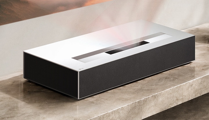 Image latérale du projecteur LG CineBeam HU925V.