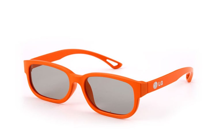 LG Lorsqu’elles sont assorties d’un téléviseur 3D de LG, les lunettes 3D avivent votre divertissement., AG-F215