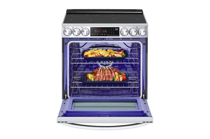 LG Cuisinière à induction encastrable intelligente de 6,3 pi³ avec technologie InstaView<sup>MD</sup>, ProBake Convection<sup>MD</sup>, Air Fry et Air Sous Vide, LSIL6336F