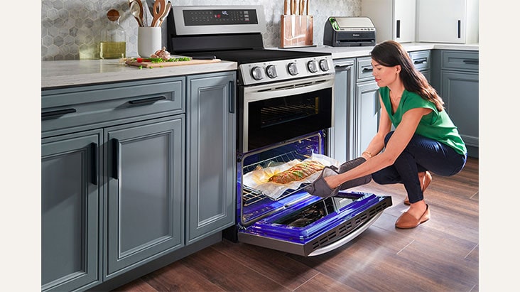Le mode Air Sous Vide retient l’humidité et les saveurs pour obtenir des viandes, des poissons et des légumes juteux et tendres.