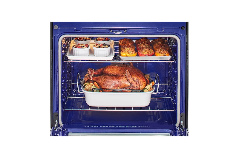LG Cuisinière électrique InstaView ThinQ<sup>MD</sup> de 6,3 pi³ dotée de la technologie  , LREL6325D