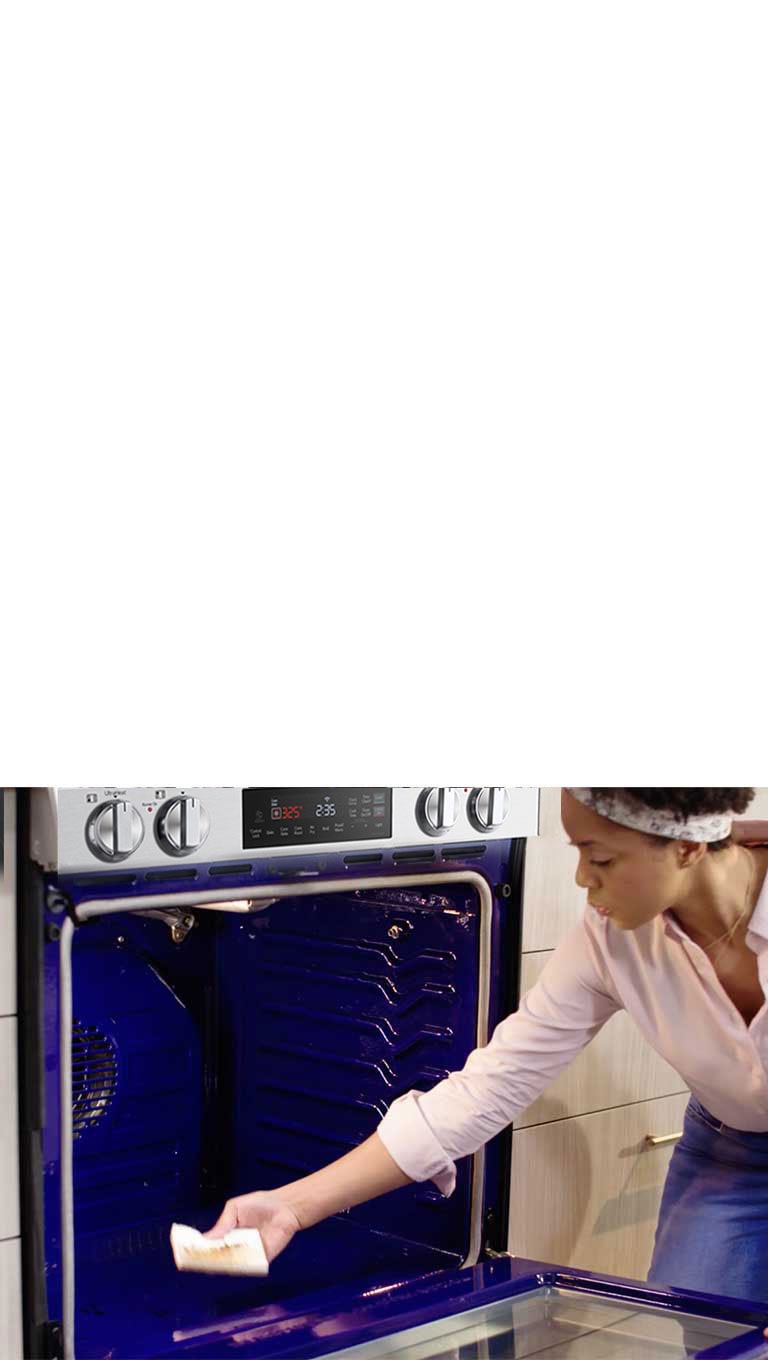 Maintenez la propreté de votre four sans effort