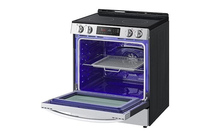 LG Cuisinière encastrable électrique de 6,3 pi³ avec fonctionnalité EasyClean<sup>MD</sup>, LSEL6332FC