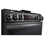 LG Cuisinière au gaz intelligente encastrable de 6,3 pi³ avec Wi-Fi, technologie ProBake Convection<sup>MD</sup>, InstaView<sup>MC</sup> et AirFry, LSGL6335D