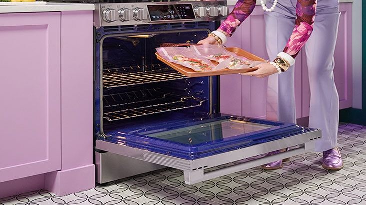 Le mode Air Sous Vide retient l’humidité et les saveurs pour obtenir des viandes, des poissons et des légumes juteux et tendres.