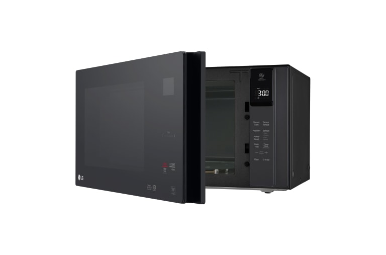 LG Bientôt en vente : Micro-onde de comptoir NeoChef<sup>MC</sup> de 1,5 pi³ avec technologies Smart Inverter et EasyClean<sup>MD</sup>, LMC1575SB