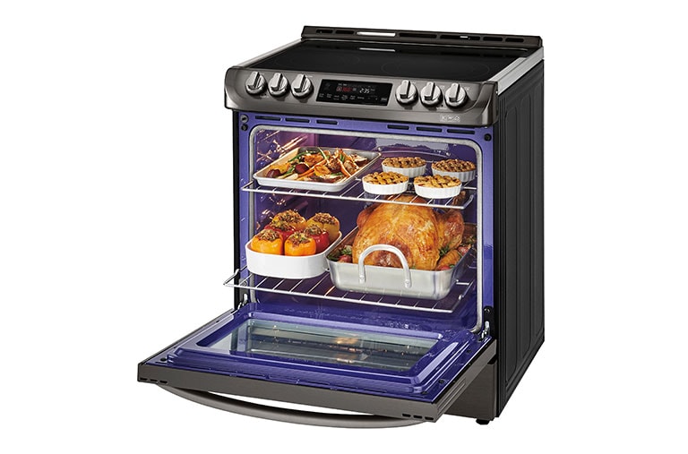 LG Cuisinière électrique encastrable de 178,4 l dotée des technologies ProBakeConvection<sup>MC</sup> et EasyClean<sup>MD</sup>, LSE4611BD