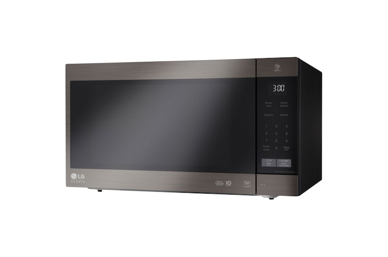 LG Four à micro-ondes de comptoir NeoChef<sup>MC</sup> de 2,0 pi<sup>3</sup> de la gamme LG STUDIO doté du système intelligent à inversion et de la fonctionnalité EasyClean<sup>MD</sup>, LSRM2085BD