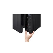 LG Four à micro-ondes de comptoir NeoChef<sup>MC</sup> de 1.5 pi3 avec onduleur intelligent et cuisson par capteur, MSER1590B