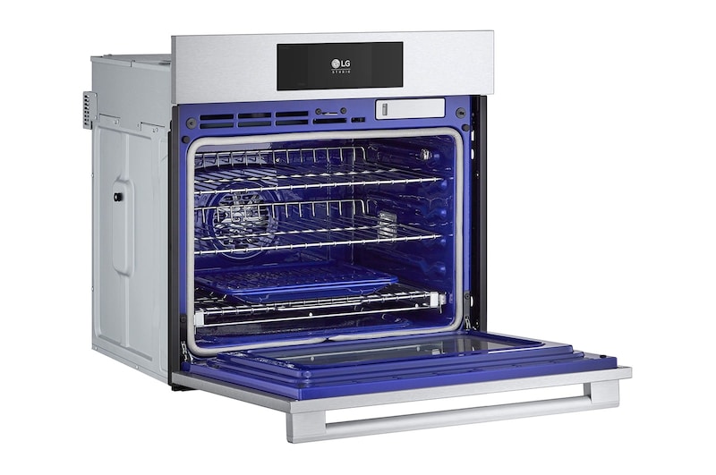 LG Four électrique mural encastrable simple intelligent de 4,7 pi³ avec les technologies InstaView<sup>MD</sup>, Air Fry et Vapeur Sous Vide de LG STUDIO, WSES4728F