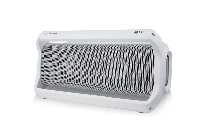 LG Haut-parleur Bluetooth XBOOM GO PK7-W de LG résistant à l’eau et offrant jusqu’à 22 heures de lecture, PK7-W