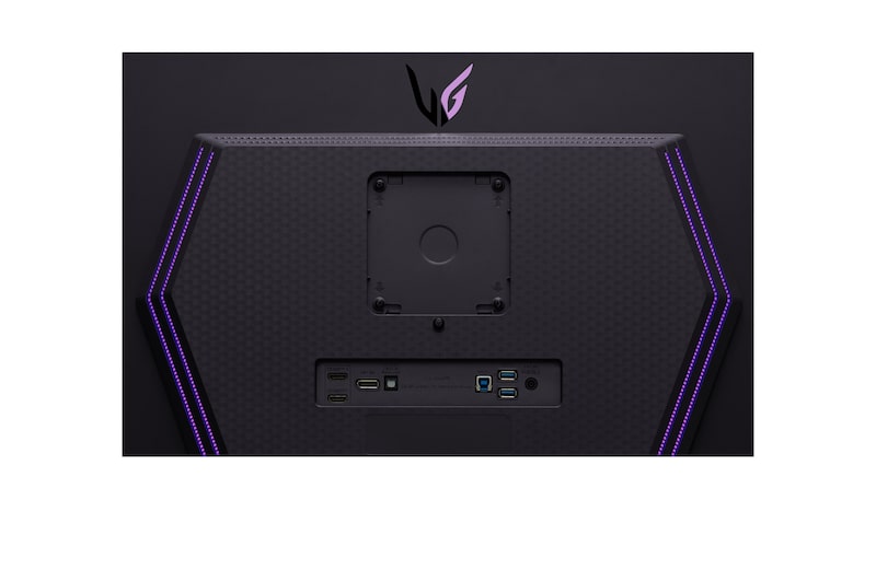 vue rapprochée des ports avec lumières allumées