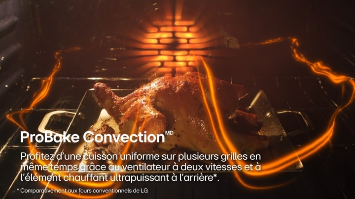 Four LG avec système de convection ProBakeMD offrant une cuisson uniforme et dorée sur chaque grille, inspirée des cuisinières professionnelles.