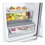 LG Réfrigérateur de 24 po à profondeur de comptoir d’une capacité de 12 pi³ avec congélateur en bas et Refroidissement+ de la porte, LBNC12231W