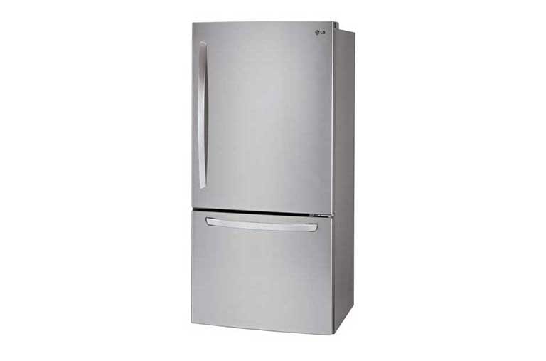 LG Réfrigérateur de 33 po avec congélateur au bas d’une grande capacité de 24 pi<sup>3</sup> avec compresseur linéaire à inversion, LDCS24223S