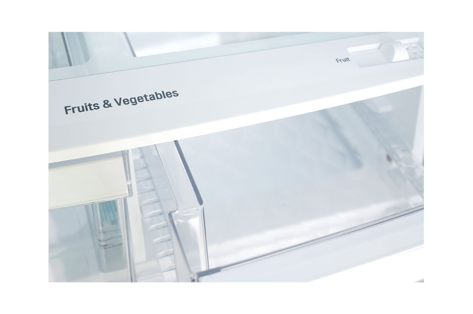 LG Réfrigérateur de 30 po d’une capacité de 22 pi3 avec porte à deux battants et distributeur externe d'eau, LFD22716ST