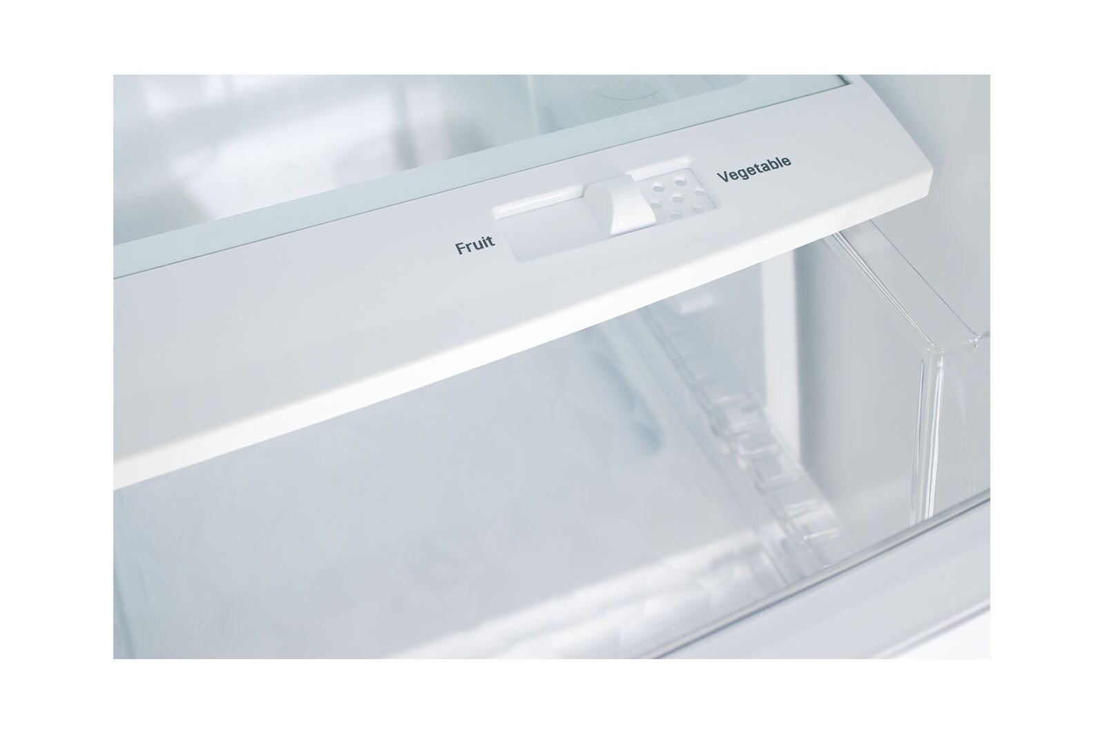 LG Réfrigérateur de 30 po d’une capacité de 22 pi3 avec porte à deux battants et distributeur externe d'eau, LFD22716ST