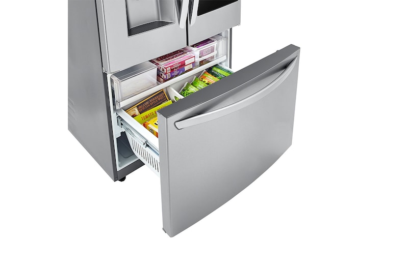 LG Réfrigérateur à profondeur de comptoir de 36 po d’une capacité de 22 pi³ résistant aux taches, avec InstaView<sup>MD</sup> Porte dans la porte<sup>MD</sup> et double machine à glaçons, LFXC22596S