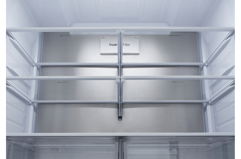 LG Réfrigérateur intelligent InstaView<sup>MC</sup> Counter-Depth MAX<sup>MC</sup> d'une capacité de 27 pi³ doté d'une porte à deux battants, LRFOC2606S