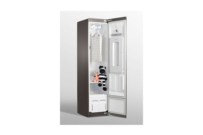 Styler with Organised Dress Set View