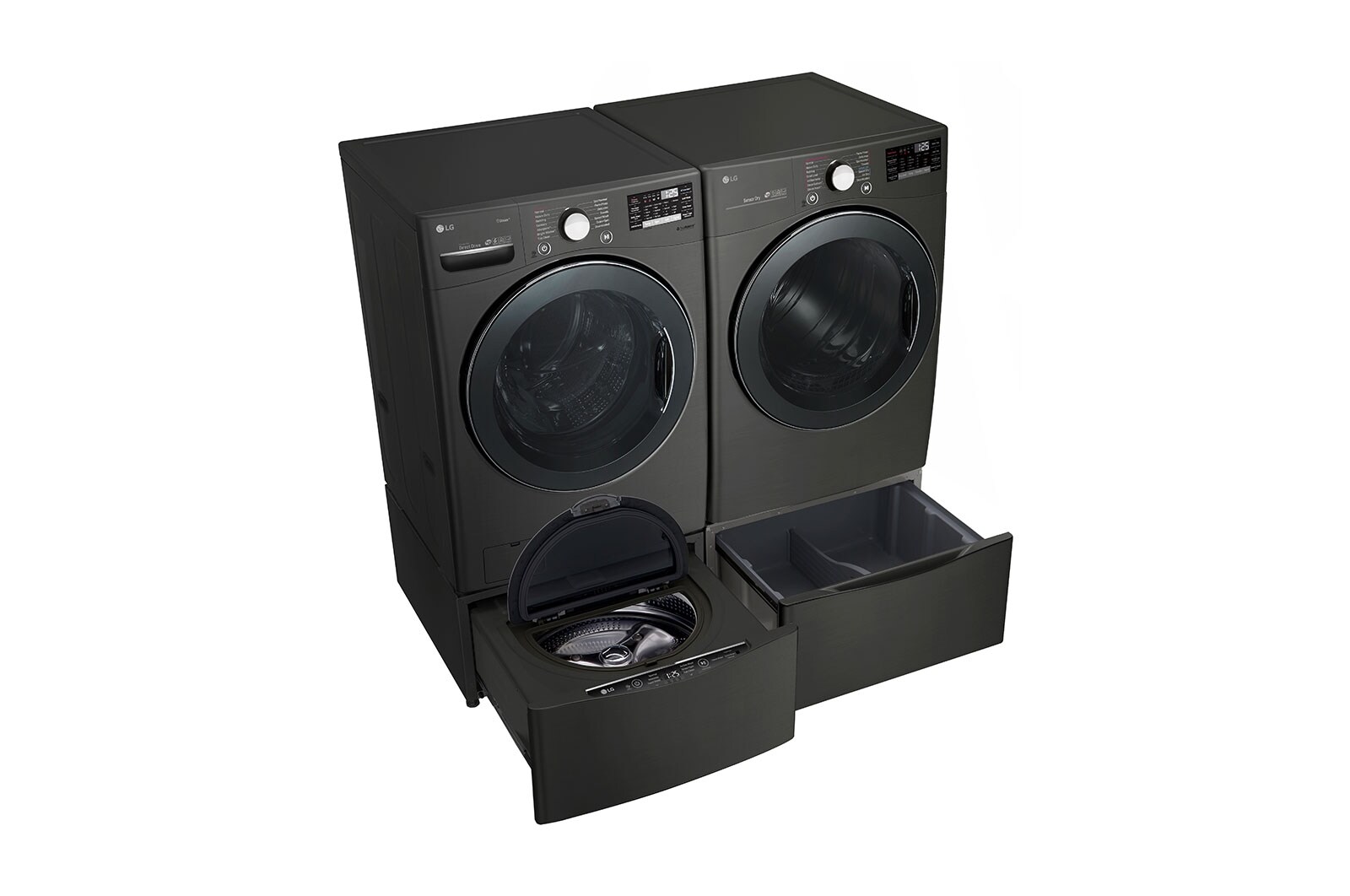 LG Sécheuse électrique intelligente de 7,4 pi³ avec Wi-Fi et TurboSteam<SUP>MC</SUP>, DLEX3900B