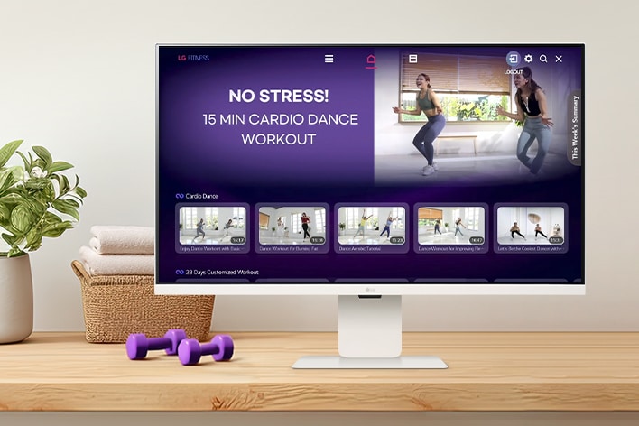 L’écran du LG Smart Monitor affiche les chaînes sportives en direct.