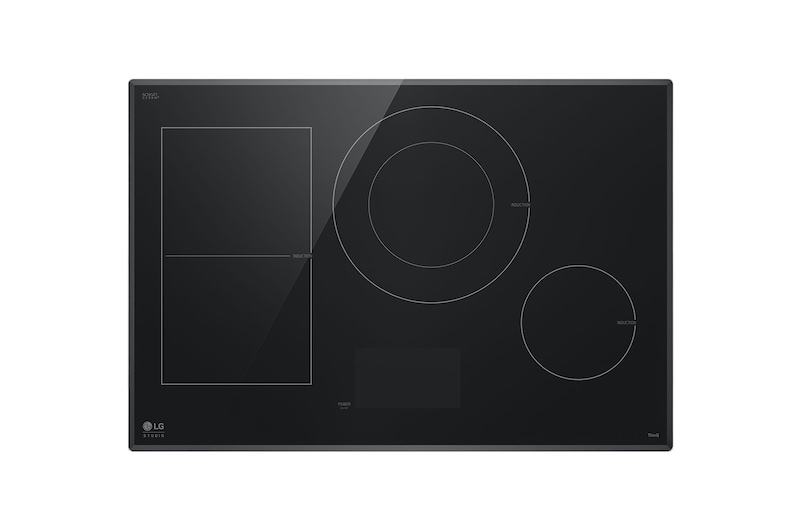 Vue avant de Surface de cuisson à induction de 30 po LG STUDIO | Élément UltraHeat<sup>🅪</sup> de 5,0 kW, quatre brûleurs CBIS3018BE