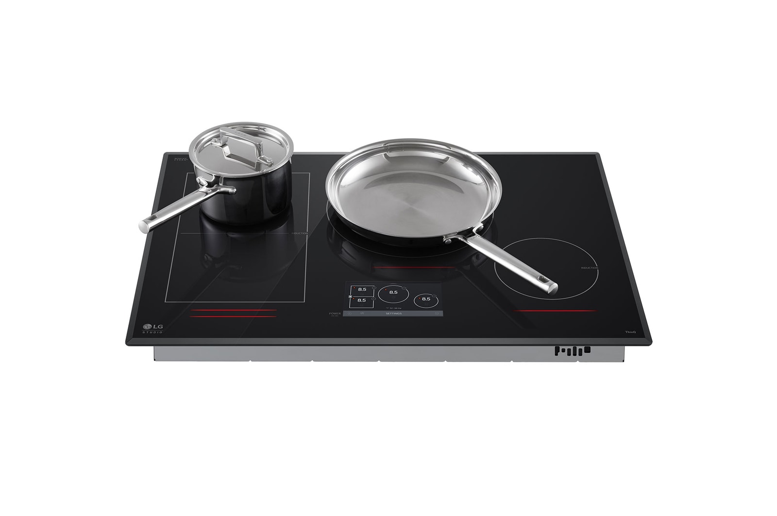 Front view with Cookware