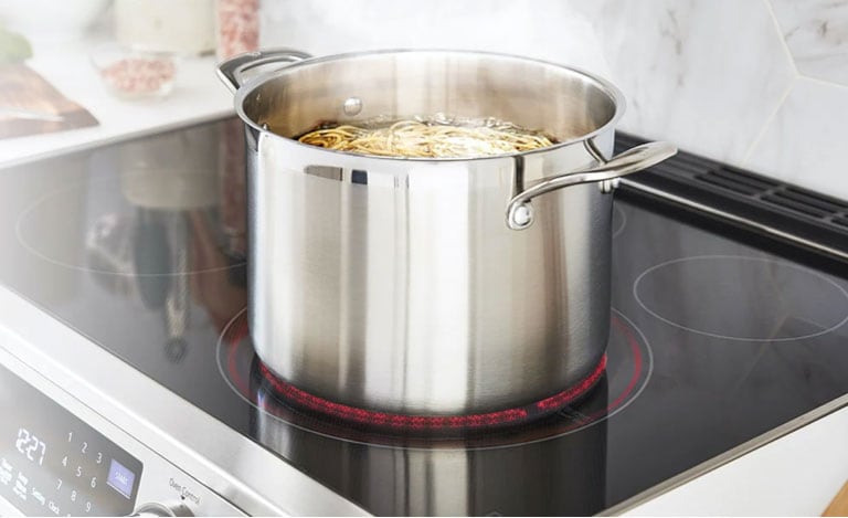 Conception 3-en-1 avec brûleur UltraHeat