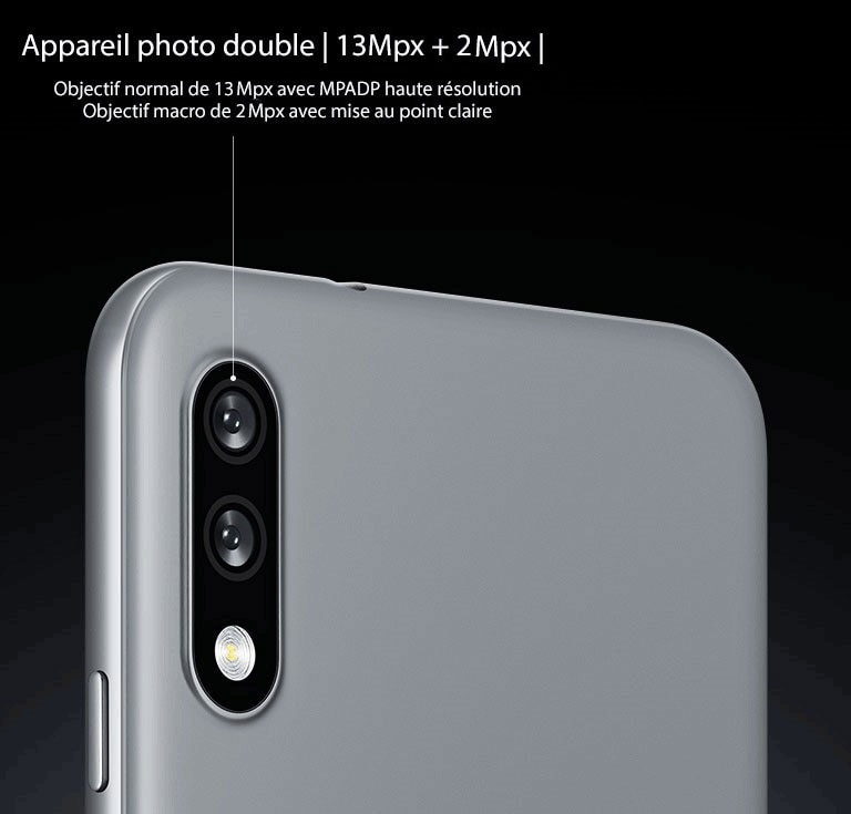 Une vue arrière d’un téléphone intelligent montrant deux appareils photo.