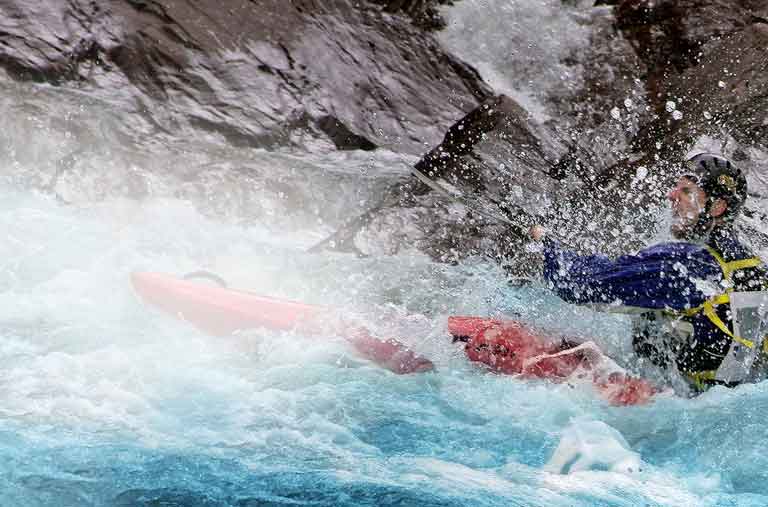 07_UK65_A_Sound_desktop_D-v1