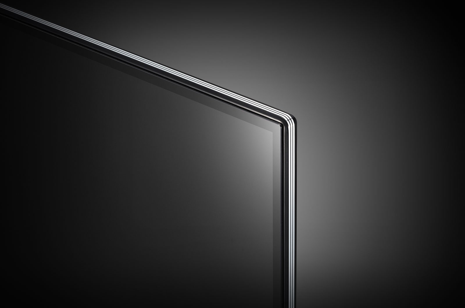 LG Téléviseur NanoCell SM9500 de 65 po de LG doté de la technologie ThinQ IA, 65SM9500PUA