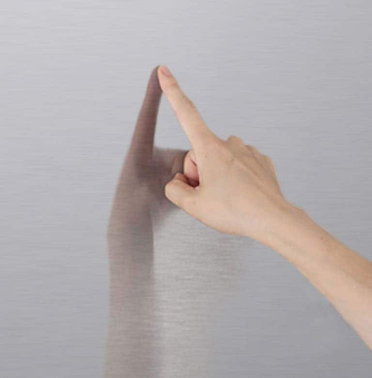 Résistant aux taches pour une brillance sans effort