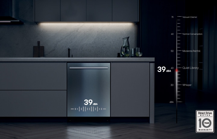 Lave-vaisselle LG en acier inoxydable dans une cuisine moderne, mettant en valeur un fonctionnement silencieux de 39 dBA