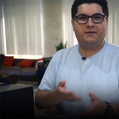 Influenceur LG CineBeam – Karl Conrad