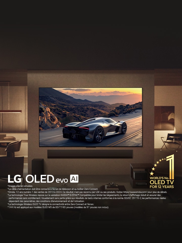 Salon élégant avec le téléviseur LG OLED evo M5 fixé au mur. LG Soundbar en dessous. La Zero Connect Box est cachée sous une table d’appoint. Aucun fil n’est visible, ce qui témoigne de la technologie True Wireless du téléviseur. L’emblème du numéro 1 des OLED TV au monde depuis 12 ans et le logo LG OLED evo AI sont visibles. 