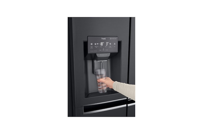 LG Side-by-Side mit InstaView Door-in-Door™ | 625 Liter Kapazität | Eis-, Crushed Ice-und Wasserspender | 4L Wassertank | Total No Frost | DoorCooling+™ | ThinQ®, GSX961MCCE