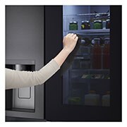 LG Side-by-Side mit InstaView Door-in-Door® | Eis-, Crushed Ice- und Wasserspender | 635 Liter Kapazität | Energieeffizienzklasse E | Festwasseranschluss | Matte Black Steel | GSXV90MCAE, GSXV90MCAE