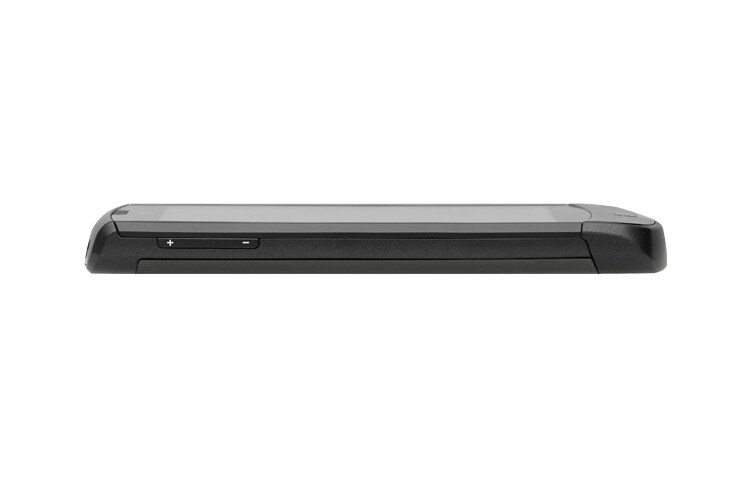 LG &#xaSmartphone mit Windows 7 und 3,8 Zoll großem Full Touchscreen, E900