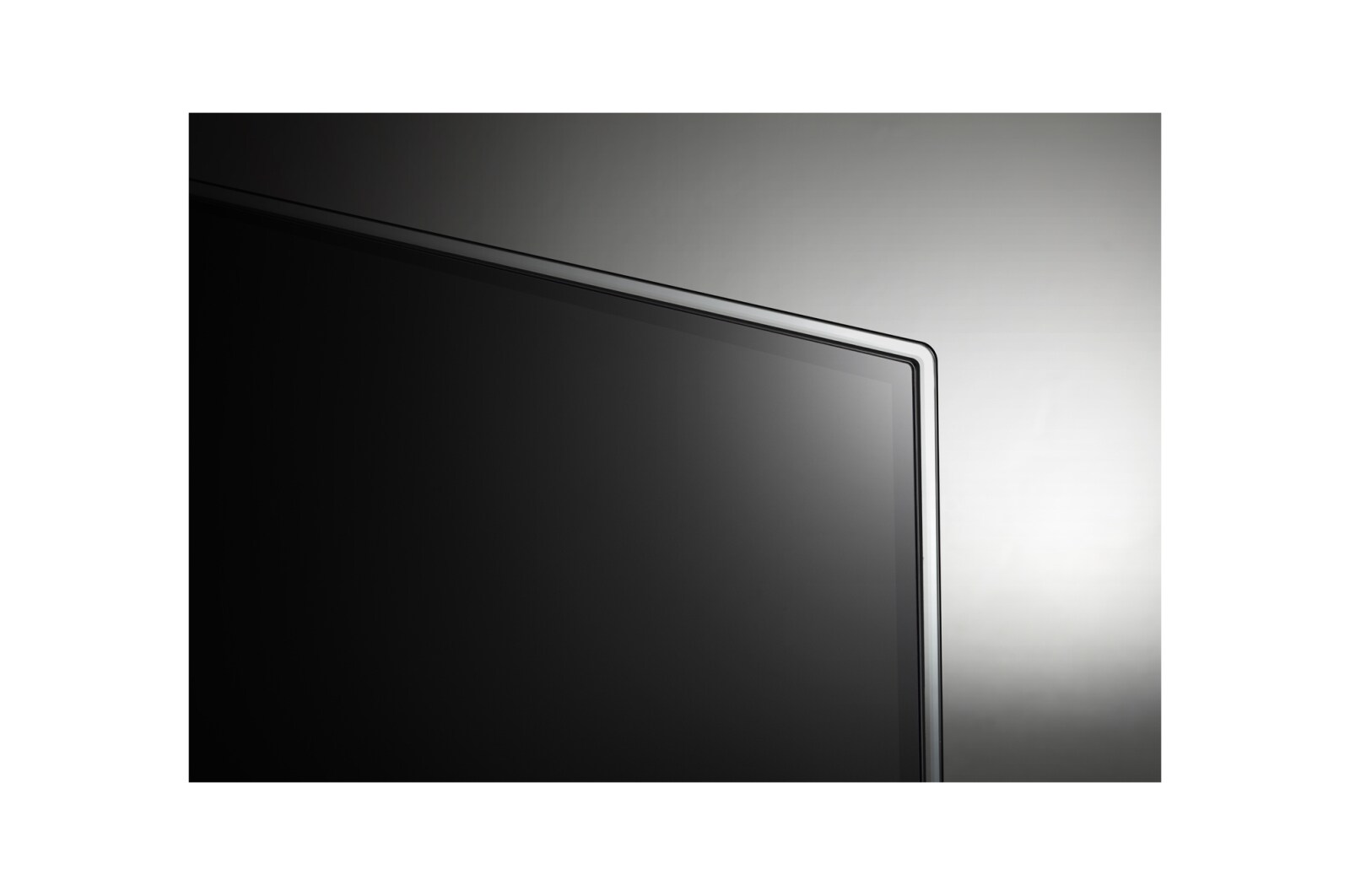 LG 77" LG SIGNATURE OLED TV, OLED77G7V