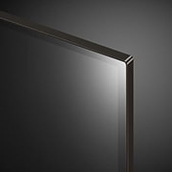 Nahaufnahme des LG OLED evo TV, OLED C4 mit Blick auf die Oberkante