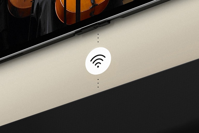 LG OLED TV et barre de son avec un symbole WiFi blanc au milieu.