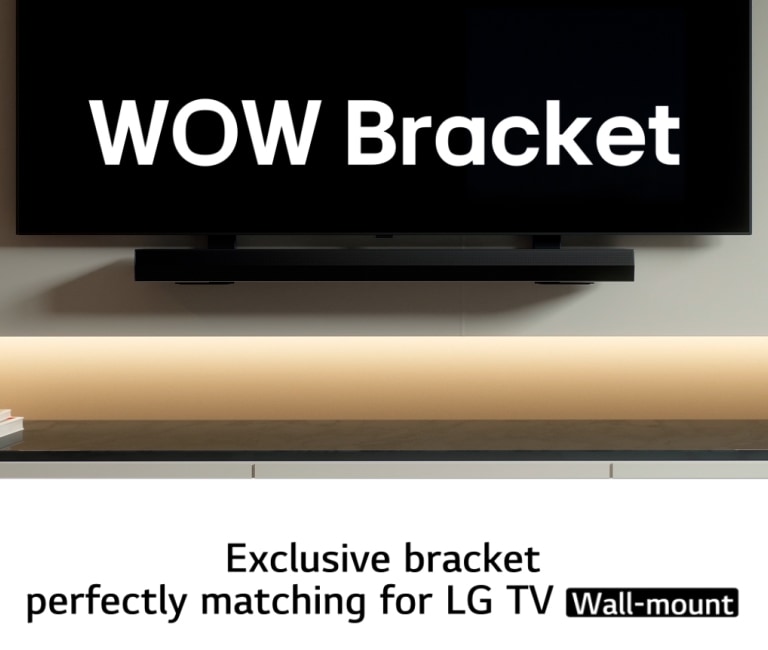 Gros plan d’une LG TV et d’une LG Soundbar. La TV puis la Soundbar disparaissent, et des lignes blanches en forme de TV et de Soundbar apparaissent. Un support Synergy Bracket apparaît derrière elles et est utilisé en tant que support tandis que la TV et la Soundbar disparaissent progressivement vers le fond. Puis la scène offre une vue panoramique sur un autre mur affichant des lignes qui se transforment en TV et en Soundbar fixées au mur avec un support Synergy Bracket derrière.