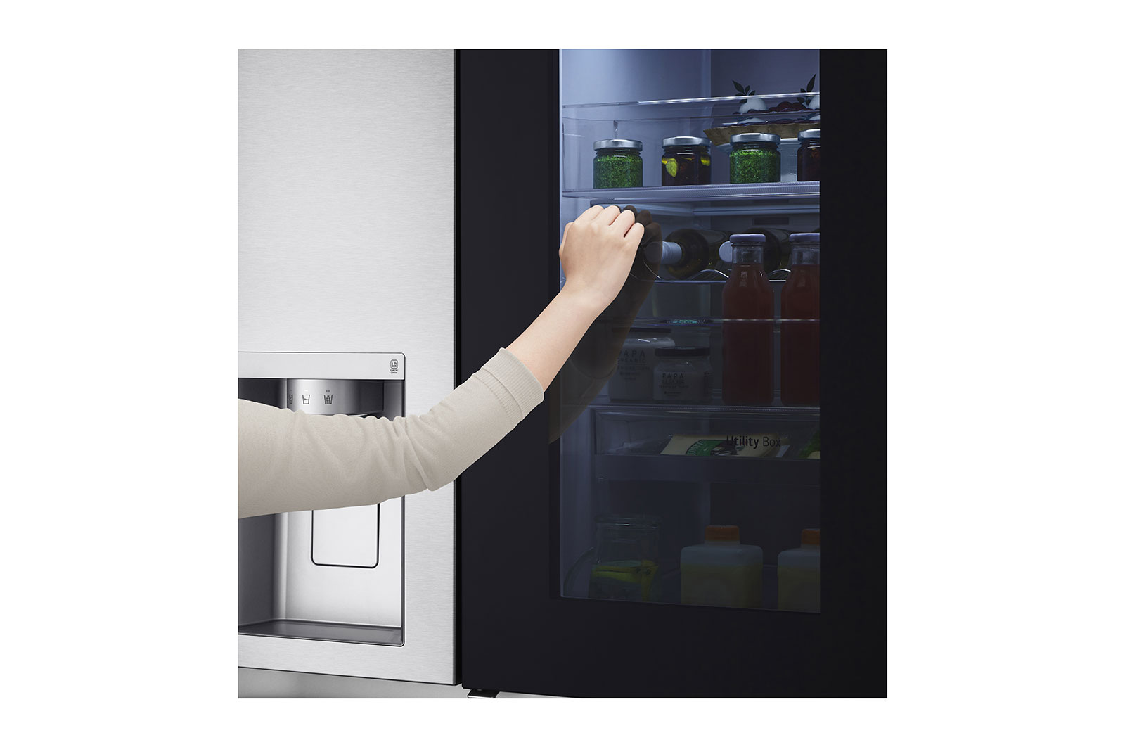 LG Side-by-Side avec InstaView Door-in-Door® | Distributeurs de glace, glace pilée et eau | Capacité de 635 litres | Classe d'efficacité énergétique E | Réservoir d'eau interne 4L | acier brossé | GSXV91BSAE, GSXV91BSAE