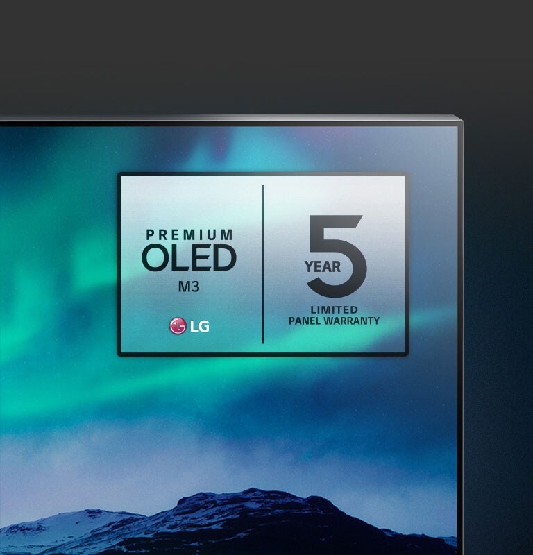 Des aurores boréales apparaissent sur une LG OLED TV. Le coin supérieur de la télévision est représenté sur un fond noir, où se poursuit une gradation semblable à celle du ciel. Le logo des 5 ans de garantie s'affiche également sur l'écran de la télévision.