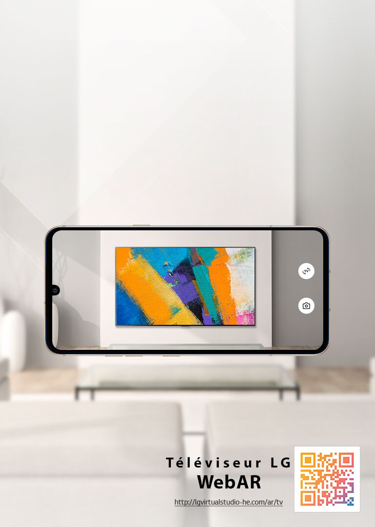 Ceci est une simulation Web AR des images du téléviseur LG OLED. Des images d’un téléphone portable se superposent dans un espace minimaliste. Il y a un QR code en bas à droite.