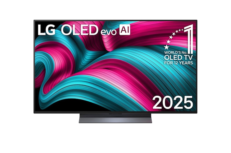 Vista de frente de la Smart TV LG OLED AI C5E 4K. El emblema de OLED de ser el n.º 1 del mundo durante 12 años y el logotipo de LG OLED AI 2025 aparecen en la pantalla.