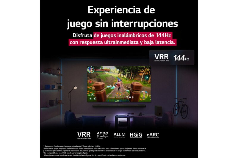 Una sala de estar con luz tenue y una pantalla de juego mostrada en la QNED9M. La Caja de conexión cero se encuentra dentro de una mesa ratona. El texto habla de juegos inalámbricos de 144Hz con respuesta ultrainmediata y baja latencia.