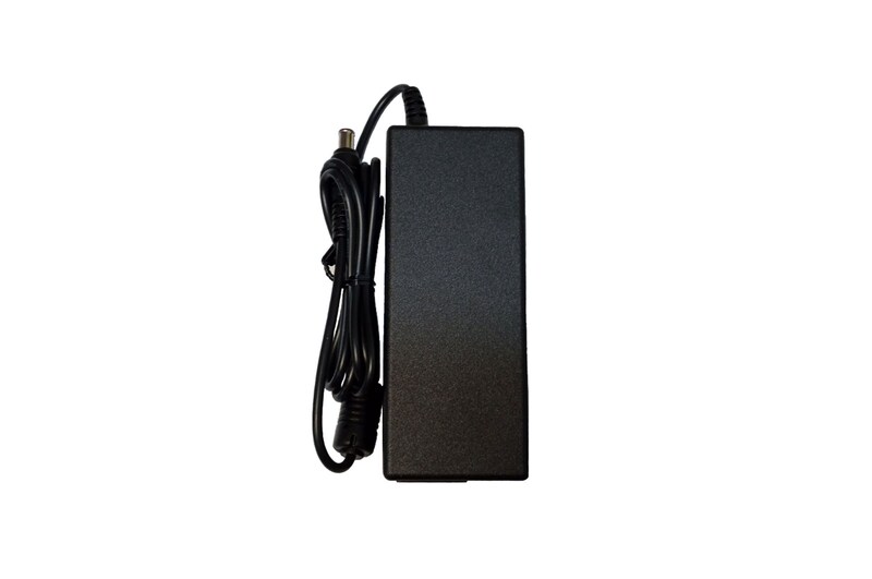 LG Adaptador de alimentación “CA/CC” (no incluye cable de alimentación), EAY62990913